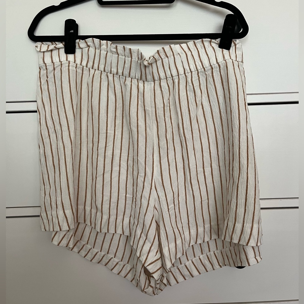 H&M stripped linen shorts